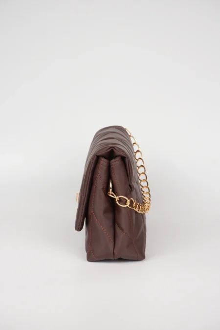 Kapitone Desenli,Kilit Kapaklı, Zincir Askılı Kadın El, Kol ve Omuz Çantası