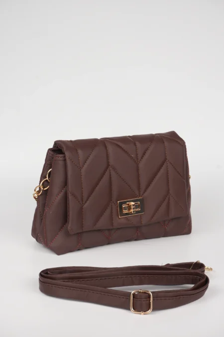 Kapitone Desenli,Kilit Kapaklı, Zincir Askılı Kadın El, Kol ve Omuz Çantası