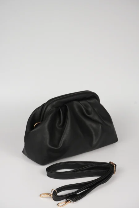 Kadın Burs Kapamalı Parlak Suni Deri Omuz Askılı Çanta