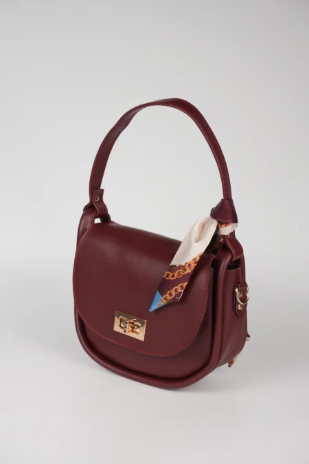 Kilit Kapaklı Fular Detaylı Kadın El Kol ve Omuz Askılı Çanta