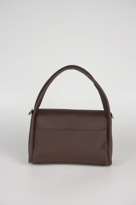 Modern Logo Detaylı Kapaklı Kadın El Kol ve Omuz Askılı Çantası