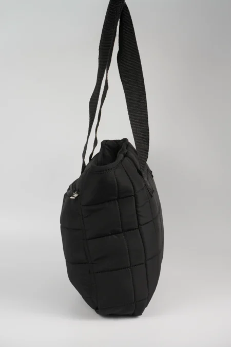 Siyah Kadın Kapitone Kabartmalı Puf Şişme Fermuarlı El kol ve Omuz Çantası